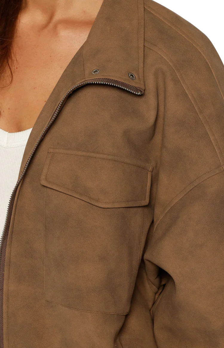 Chaqueta oversize con cuello de embudo «Sapna Brown»