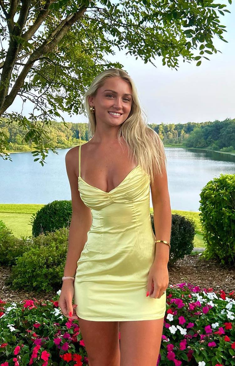 Minivestido amarillo miel