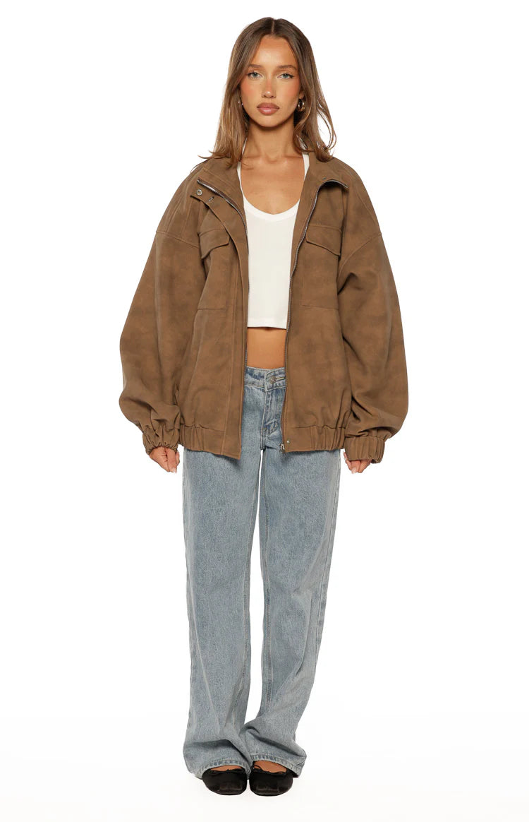 Chaqueta oversize con cuello de embudo «Sapna Brown»